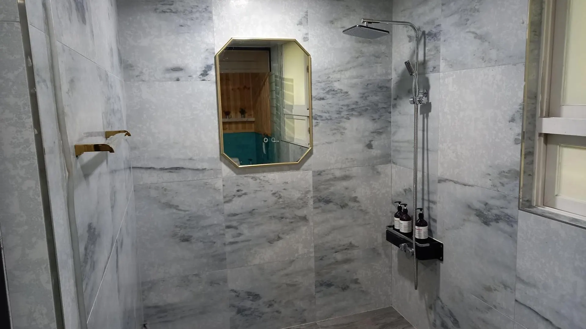 On & Off Hotel Bupyeong Incheon