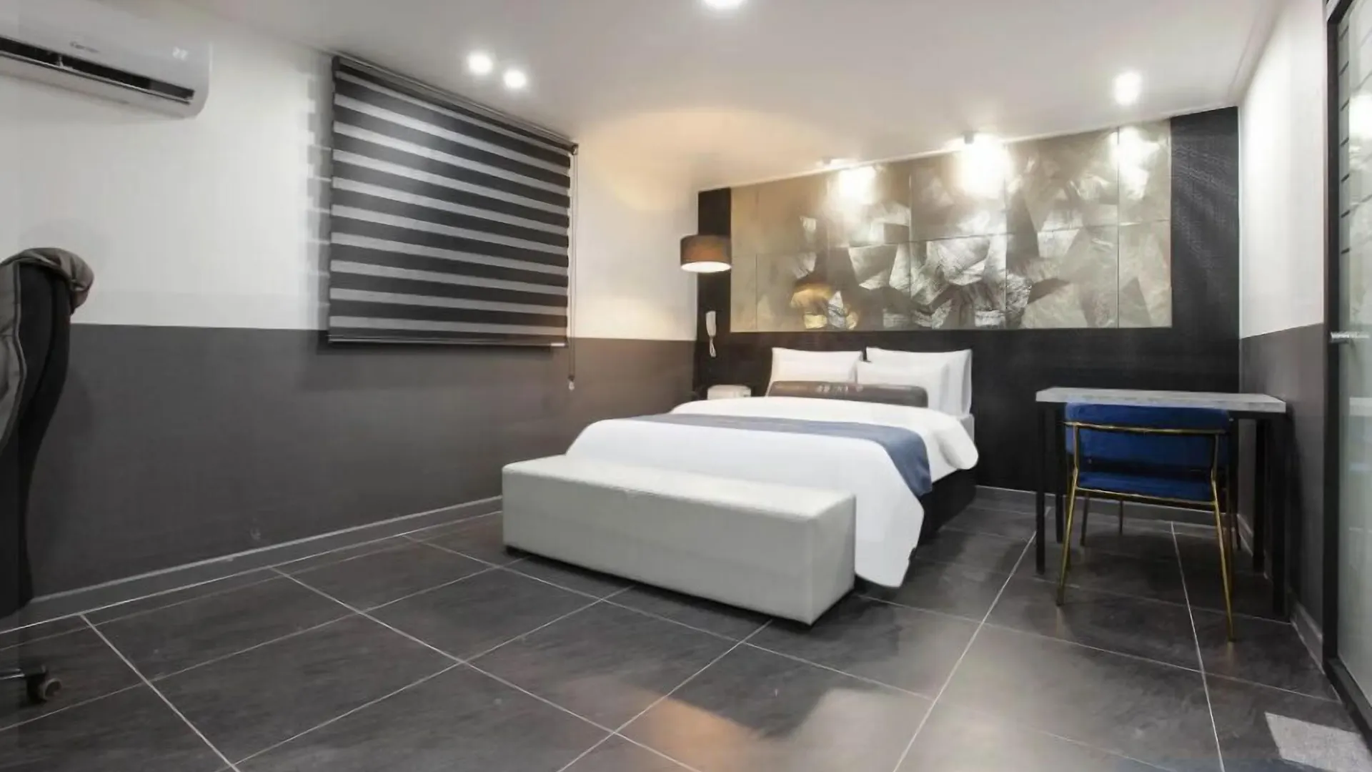 On & Off Hotel Bupyeong Incheon South Korea