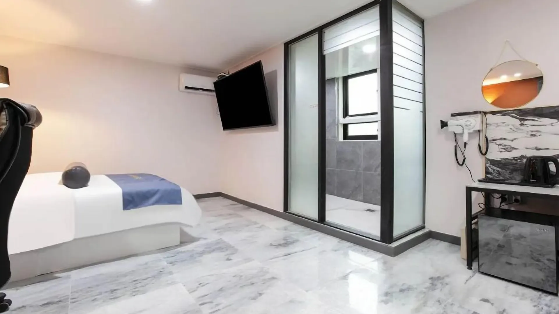 On & Off Hotel Bupyeong Incheon South Korea