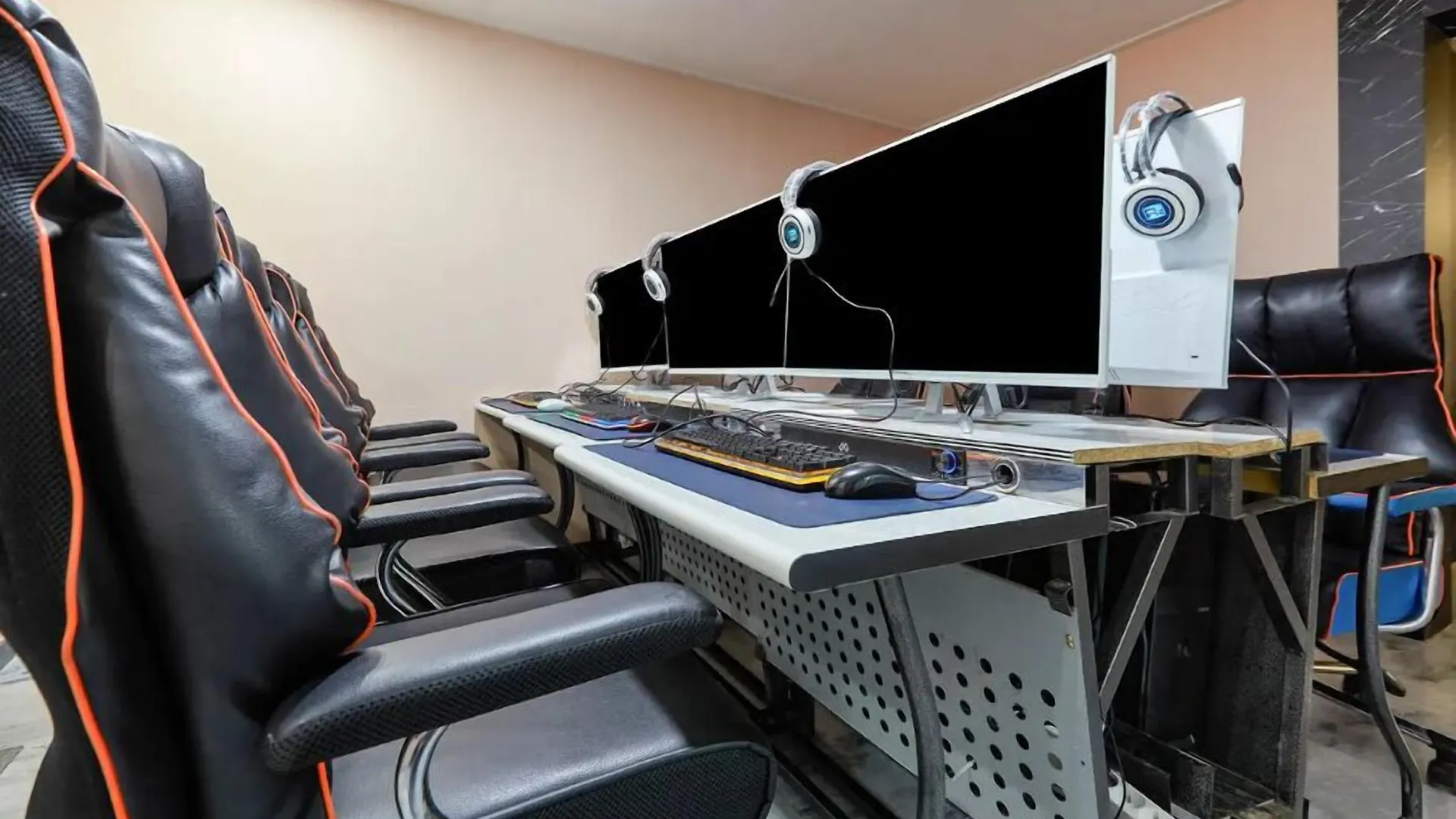 On & Off Hotel Bupyeong Incheon