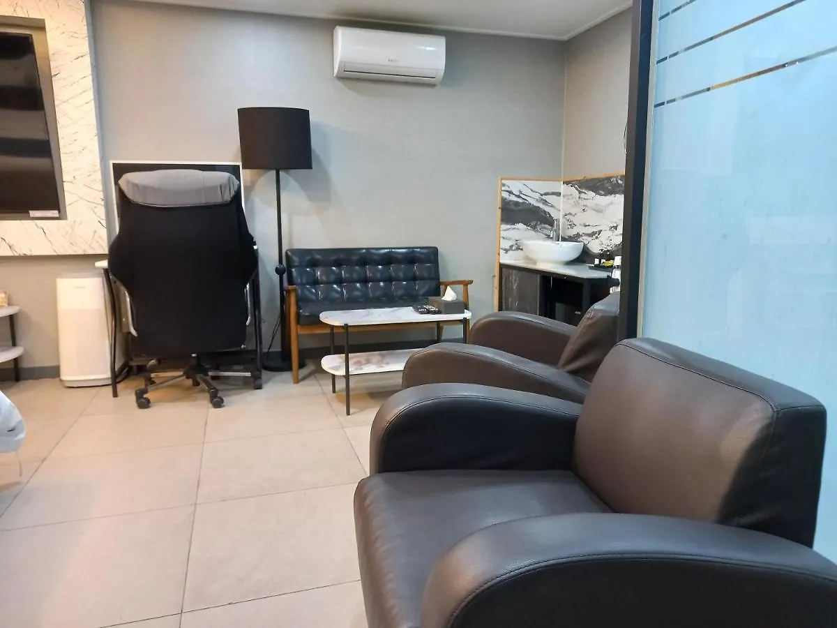 On & Off Hotel Bupyeong インチョン広域市
